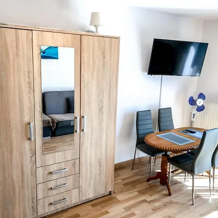 Apartamenty W Turkusowej Willi Przy Porcie Jachtowym