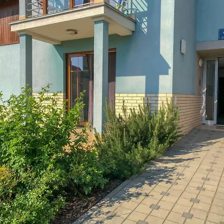 Apartamenty W Turkusowej Willi Przy Porcie Jachtowym *
