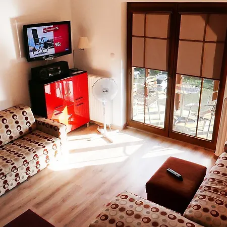 Apartamenty W Turkusowej Willi Przy Porcie Jachtowym *