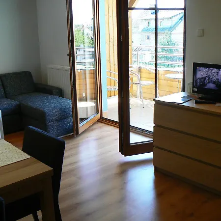 Apartamenty W Turkusowej Willi Przy Porcie Jachtowym *